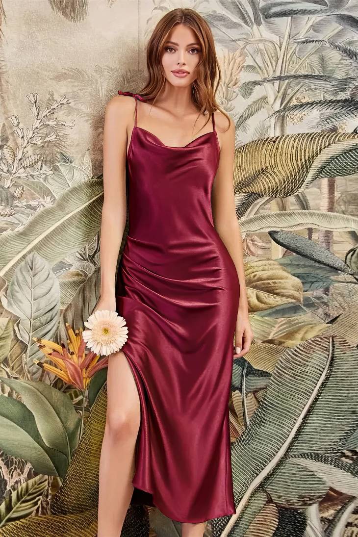 Robe Demoiselle D'Honneur Mi Longue Fluide Fendue Bretelles Fines